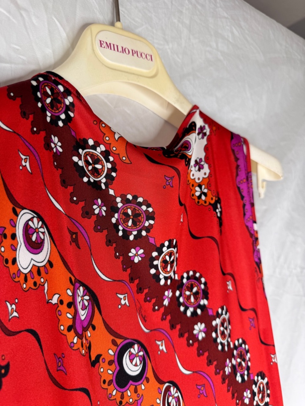Emilio Pucci Vintage Rare Red & Pink Twist-Front Sleeveless Dress - Picture 11 of 15